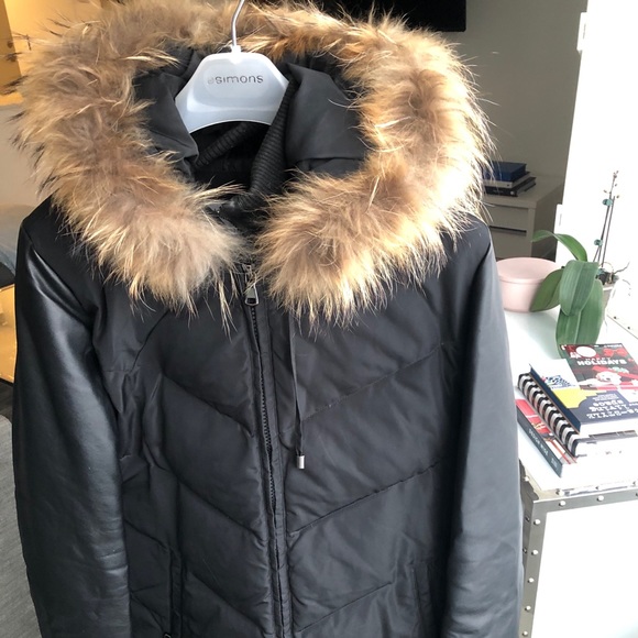 SIMONS Fur Parka - Picture 2 of 13